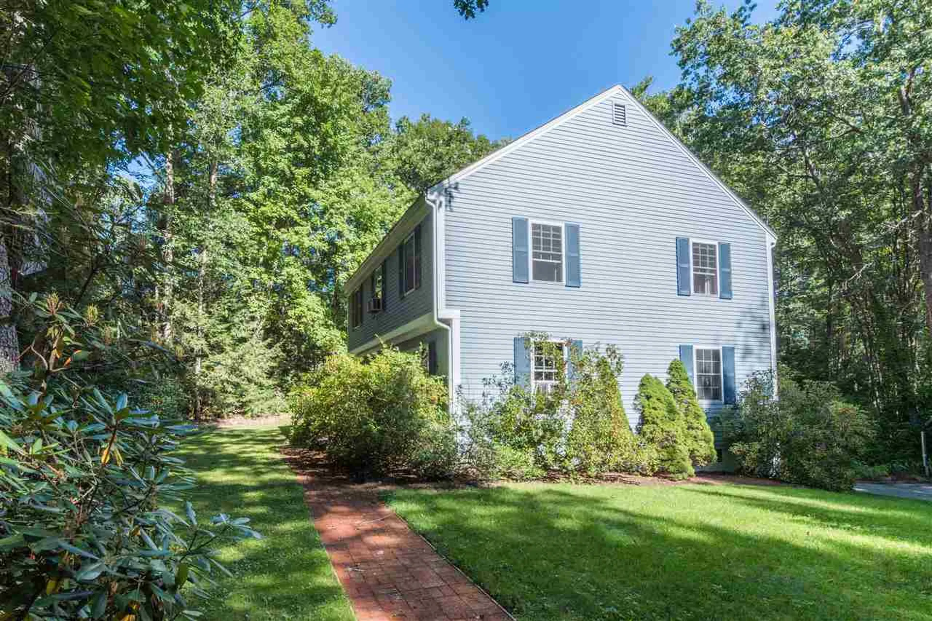 28 Corduroy Road Amherst NH 03031