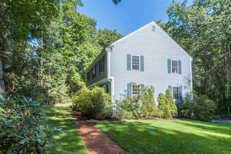 28 Corduroy Road Amherst NH 03031