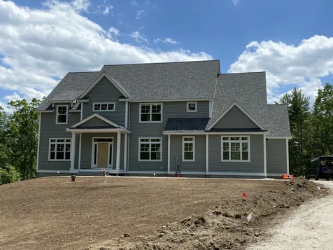 4 Clover Hill Way Brookline NH 03033