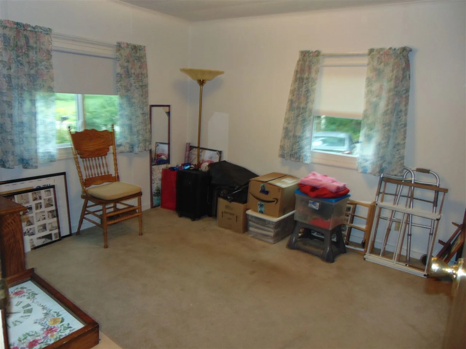 20 Chapparel Drive Londonderry NH 03053