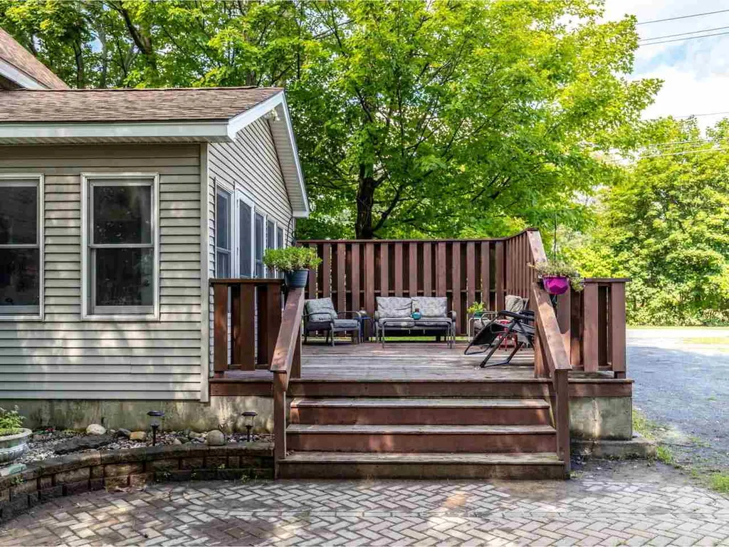 3 Barnum Street Milton VT 05468