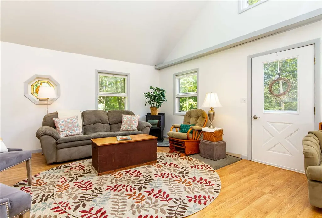 1971 North Road Hinesburg VT 05461