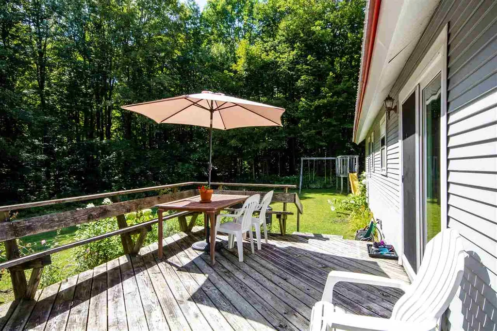 1971 North Road Hinesburg VT 05461