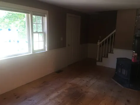 6 Old Mill Pond Road Henniker NH 03242