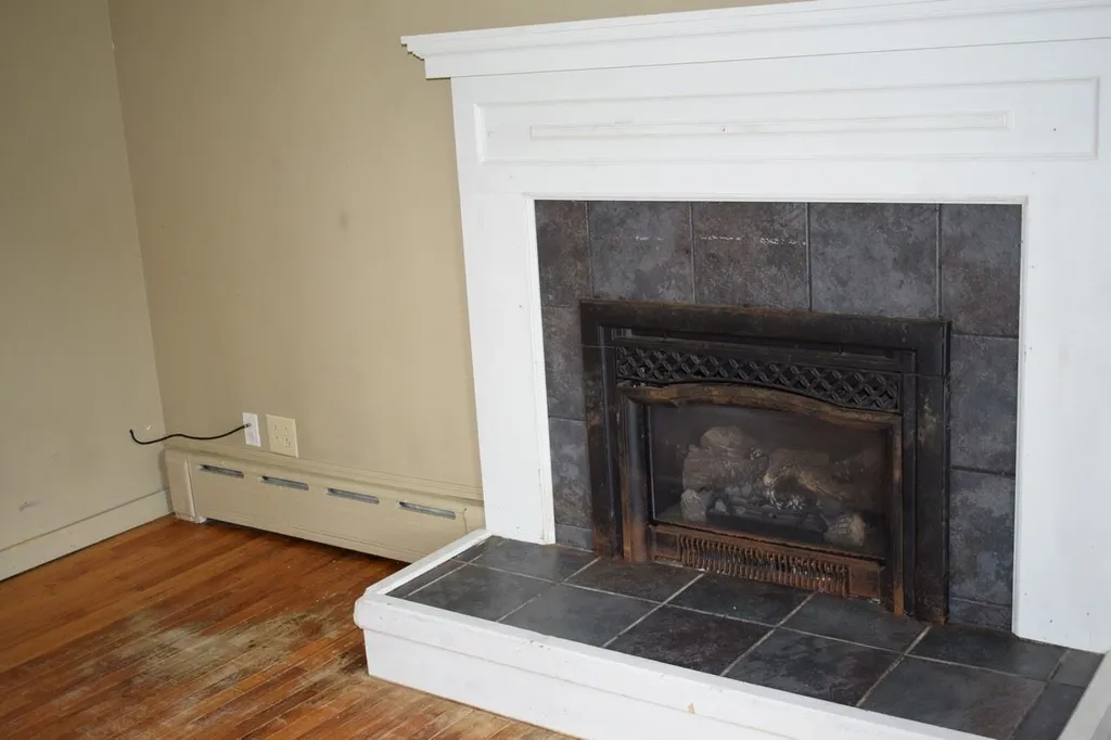 42 Bridge Street Lancaster NH 03584