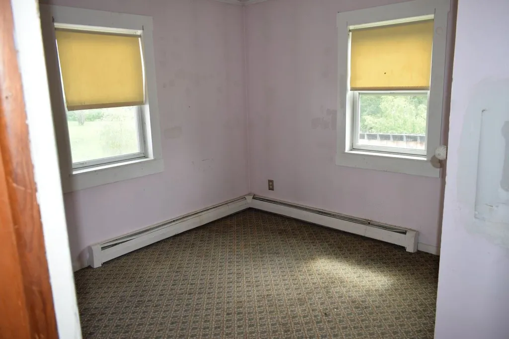 42 Bridge Street Lancaster NH 03584