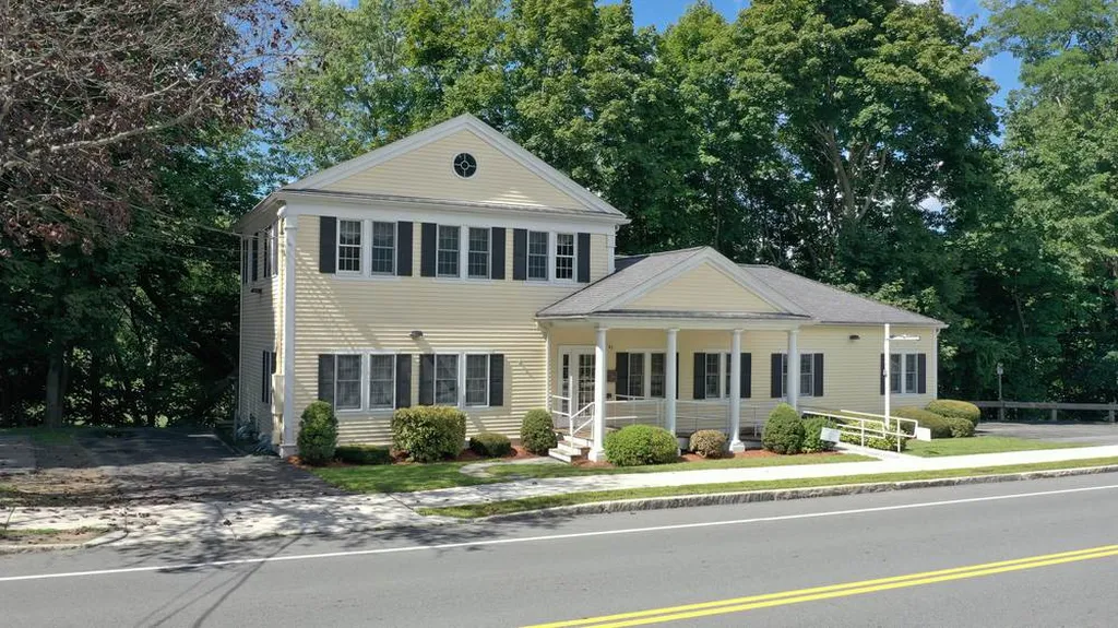 41 Sparhawk Street Amesbury MA 01913