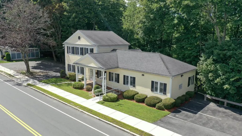 41 Sparhawk Street Amesbury MA 01913
