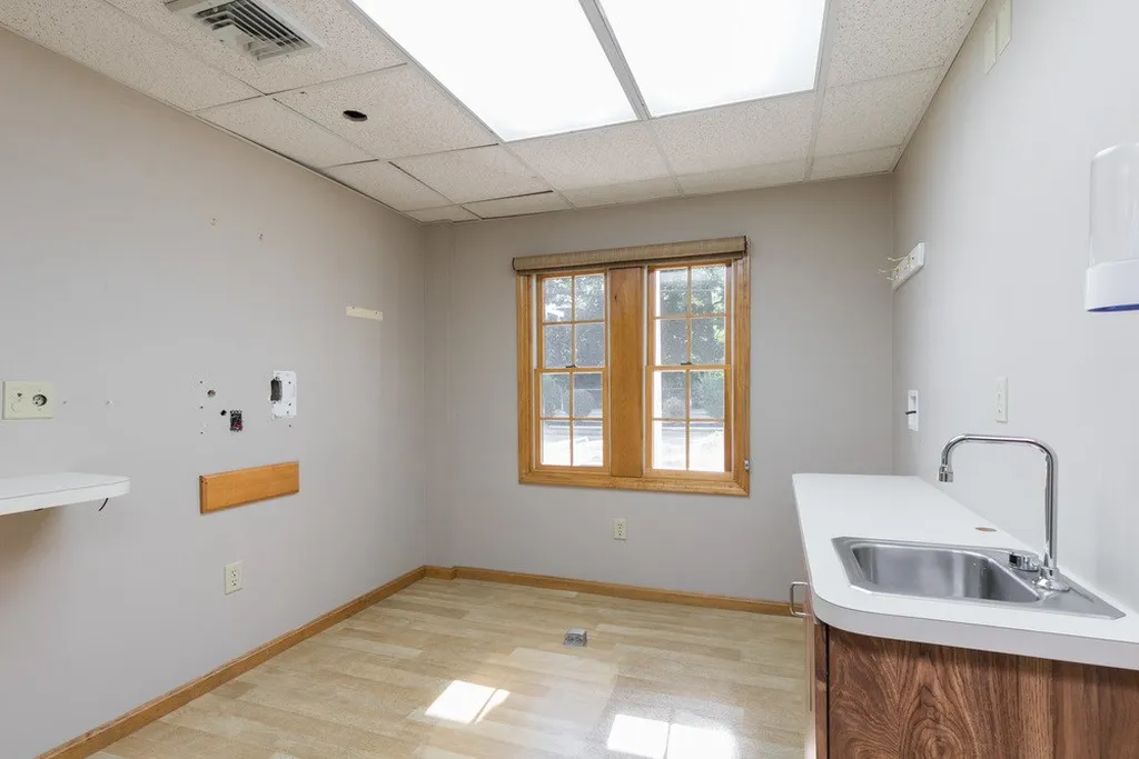 41 Sparhawk Street Amesbury MA 01913