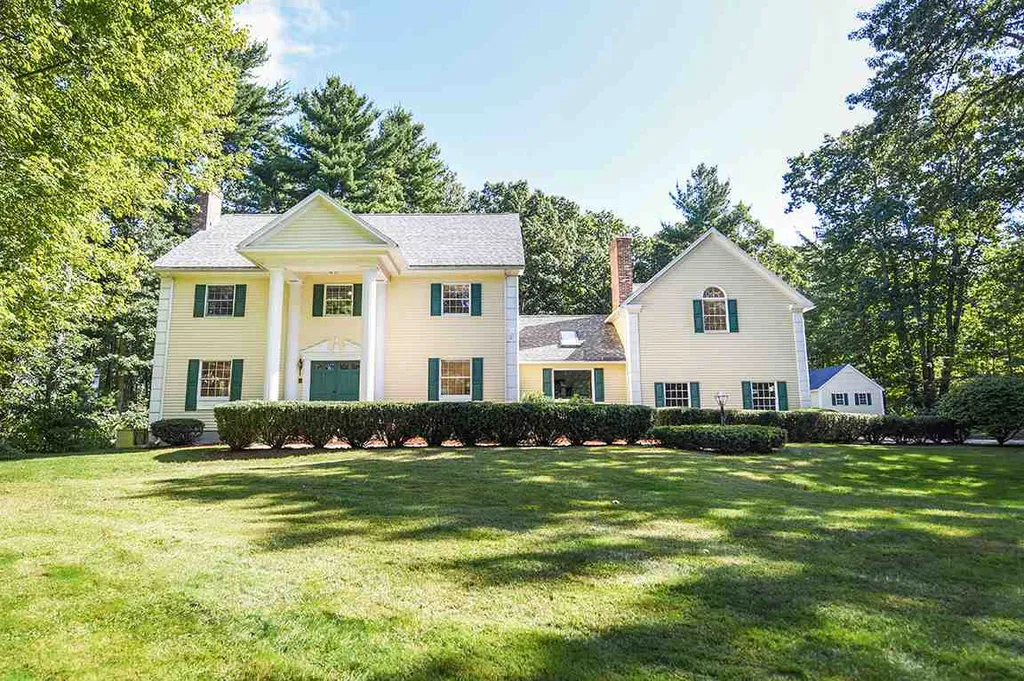 24 Hawthorne Road Windham NH 03087