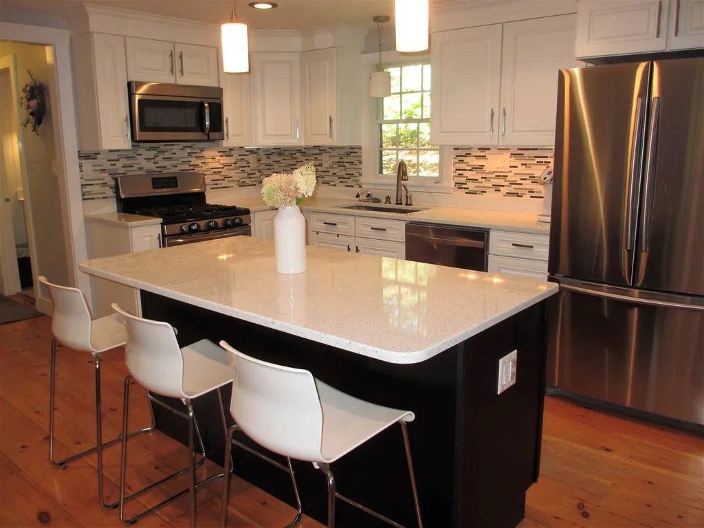 180 Pine Hill Road Henniker NH 03242