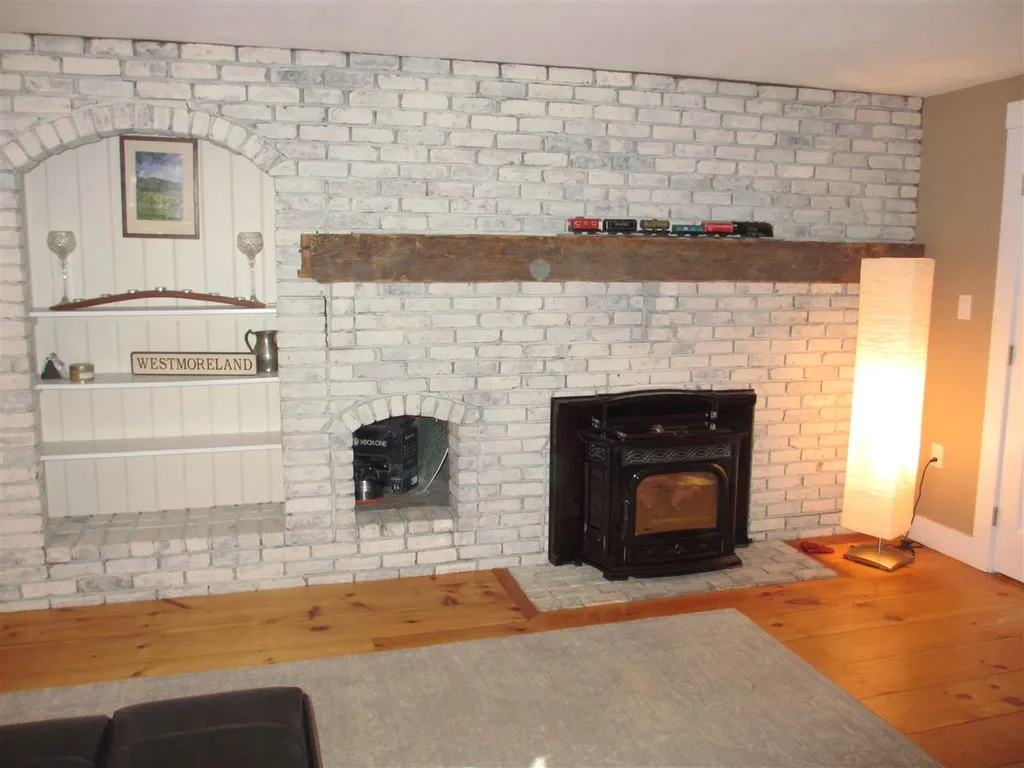 180 Pine Hill Road Henniker NH 03242