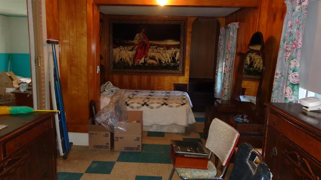 743 1/2 Lancaster Street Berlin NH 03570