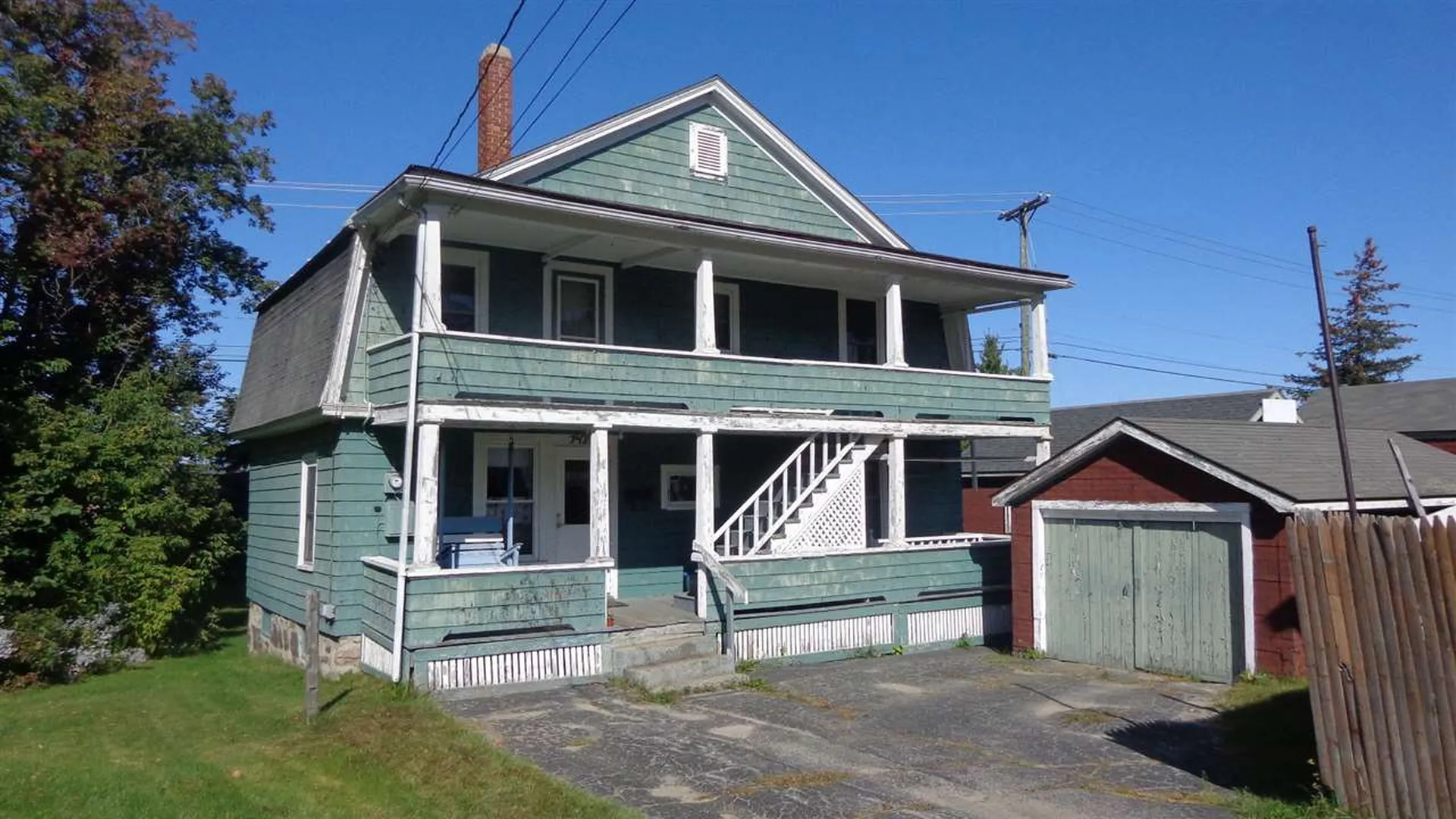 743 1/2 Lancaster Street Berlin NH 03570