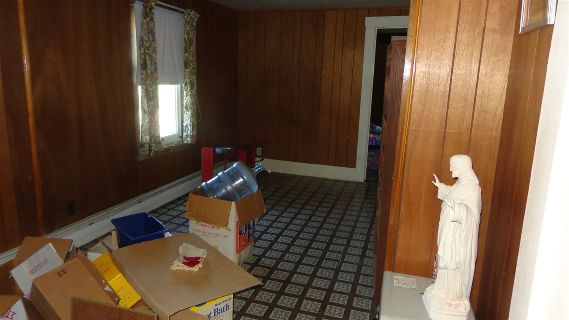 743 1/2 Lancaster Street Berlin NH 03570