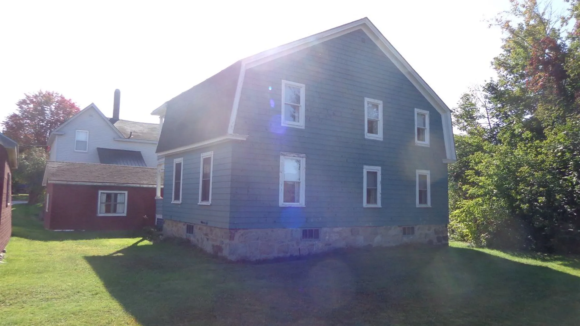 743 1/2 Lancaster Street Berlin NH 03570