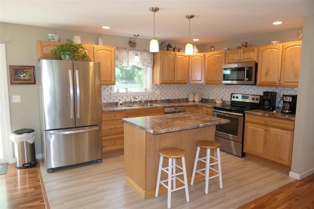 387 Street Albans Road Swanton VT 05488