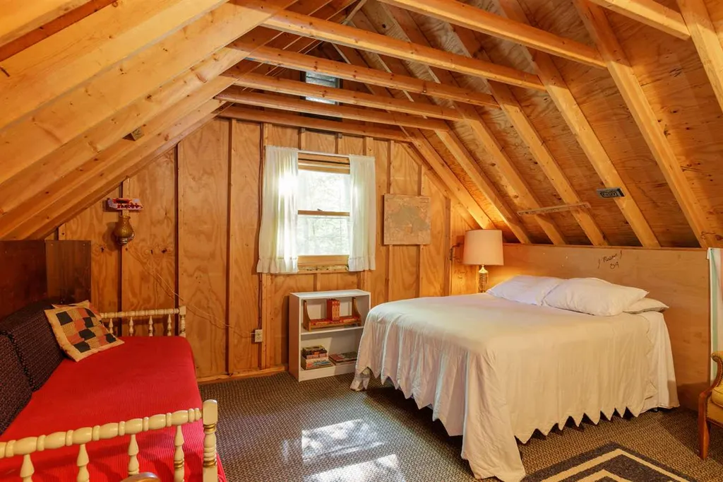 68 Sunset Point Road Wolfeboro NH 03894