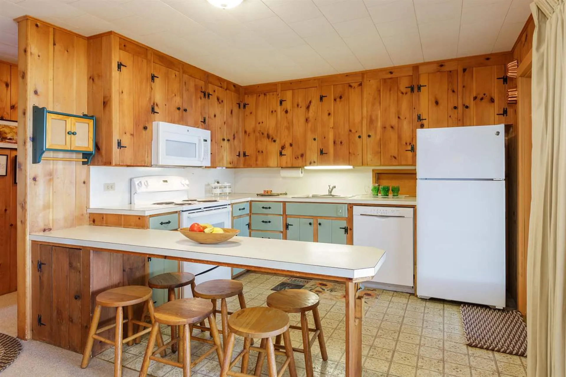 68 Sunset Point Road Wolfeboro NH 03894