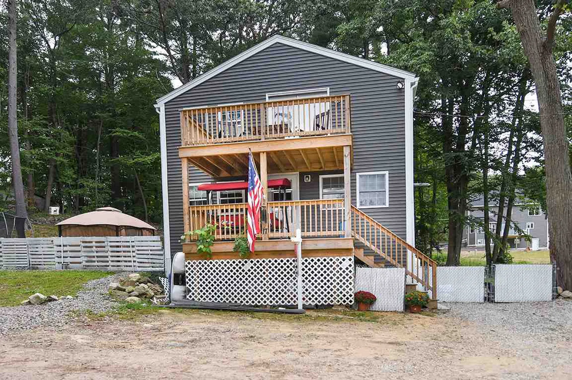 17 Grandview Terrace Sandown NH 03873