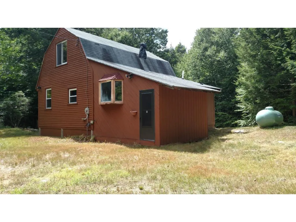 38 Harvey Lake Road Northwood NH 03261