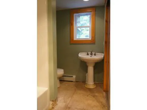 38 Harvey Lake Road Northwood NH 03261