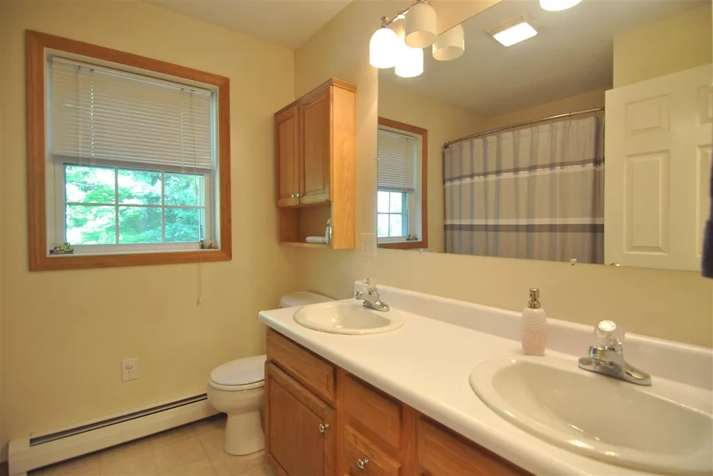 793 Shaker Hill Road Enfield NH 03748