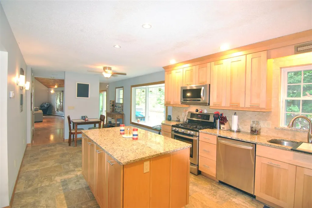 793 Shaker Hill Road Enfield NH 03748