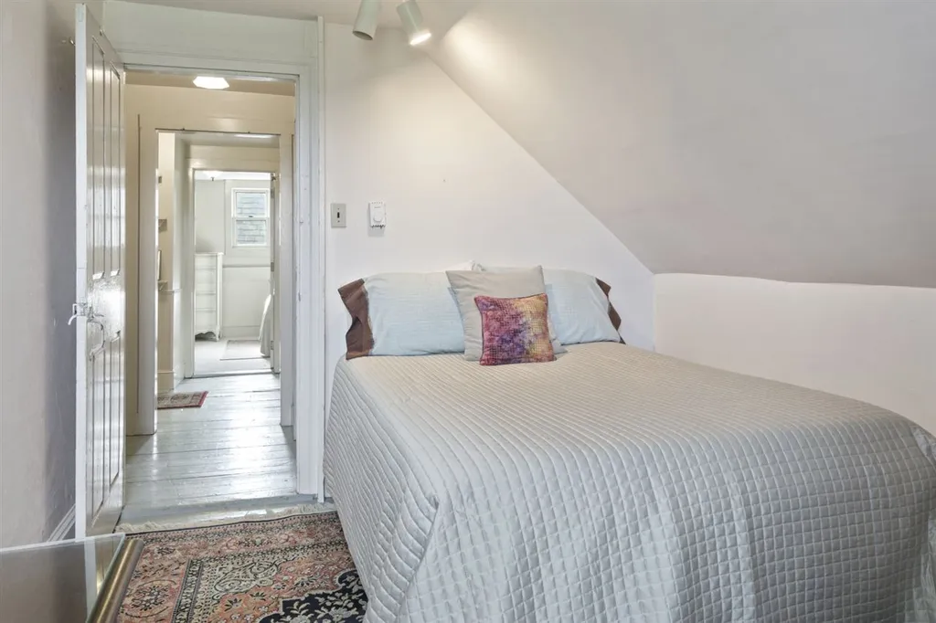 505 East Mountain Road Newport NH 03773