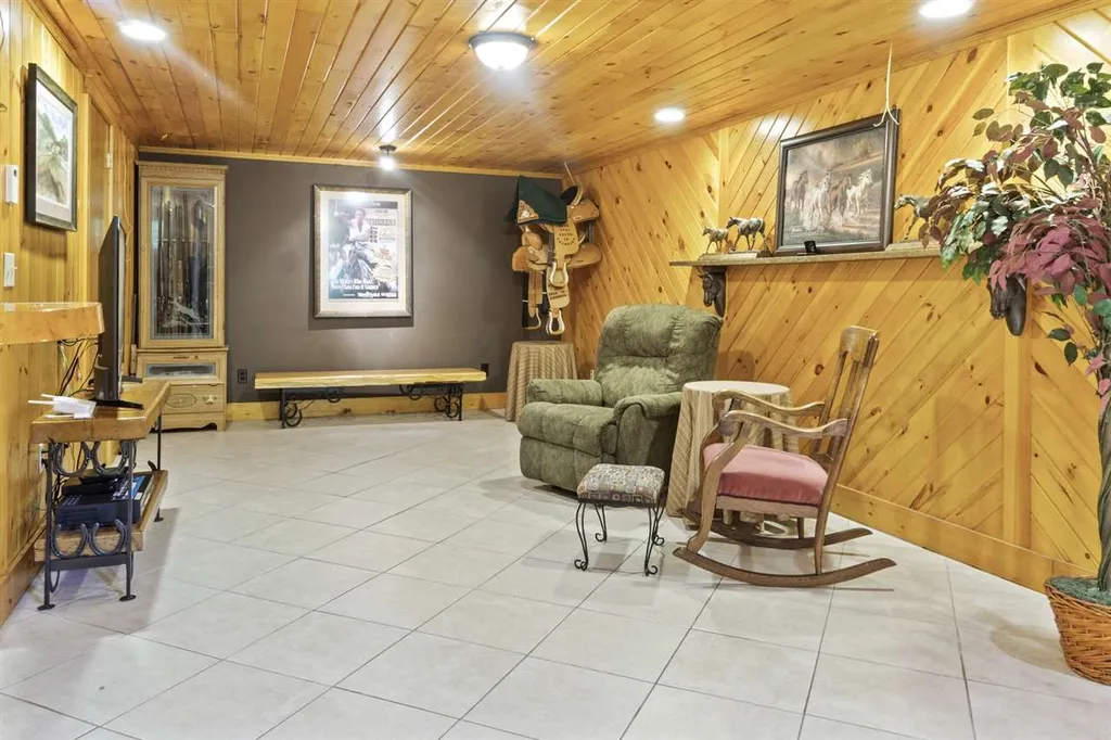 505 East Mountain Road Newport NH 03773