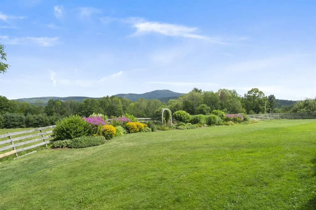 505 East Mountain Road Newport NH 03773
