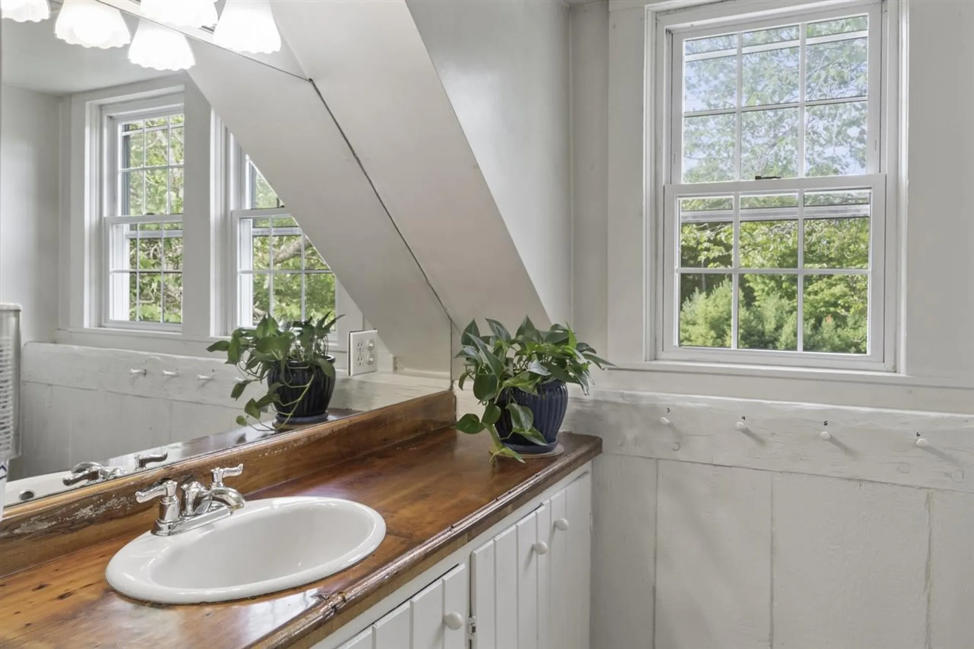 505 East Mountain Road Newport NH 03773