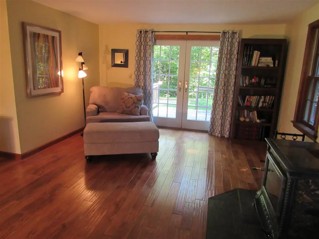 23 Jennifer Lane Raymond NH 03077