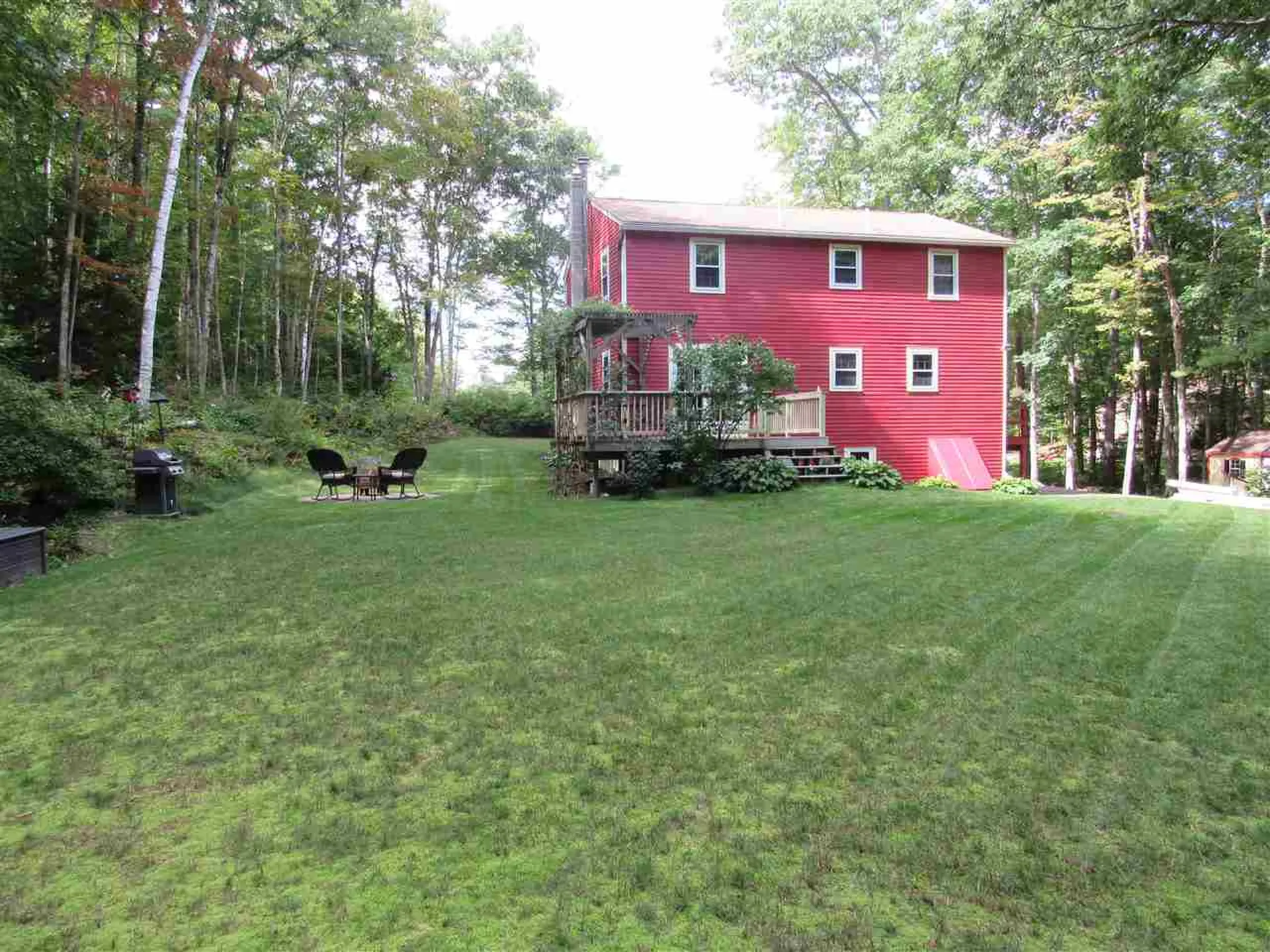 23 Jennifer Lane Raymond NH 03077