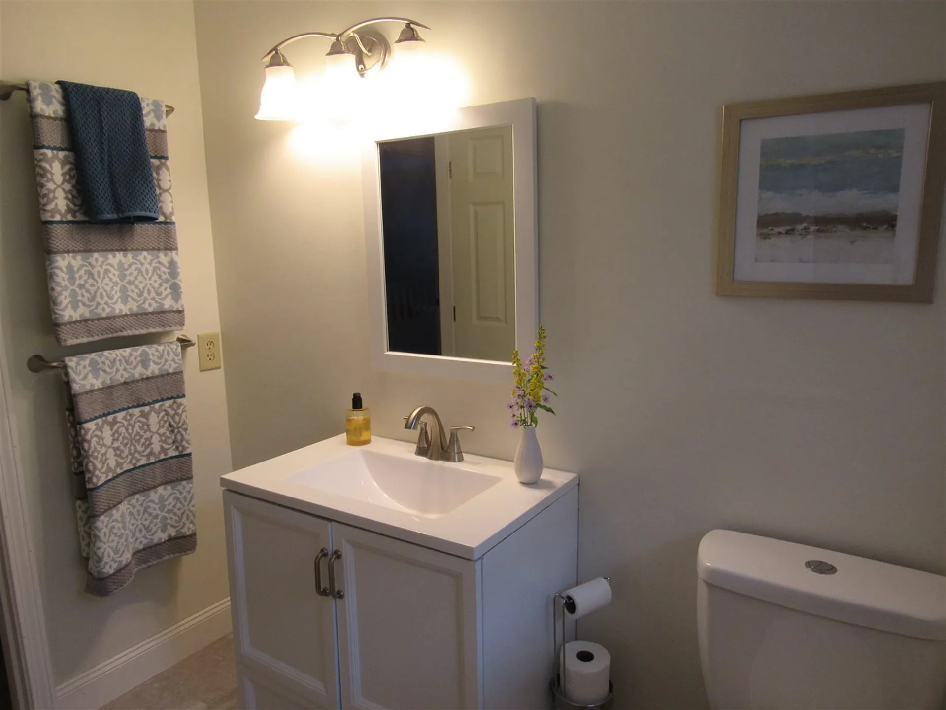 23 Jennifer Lane Raymond NH 03077