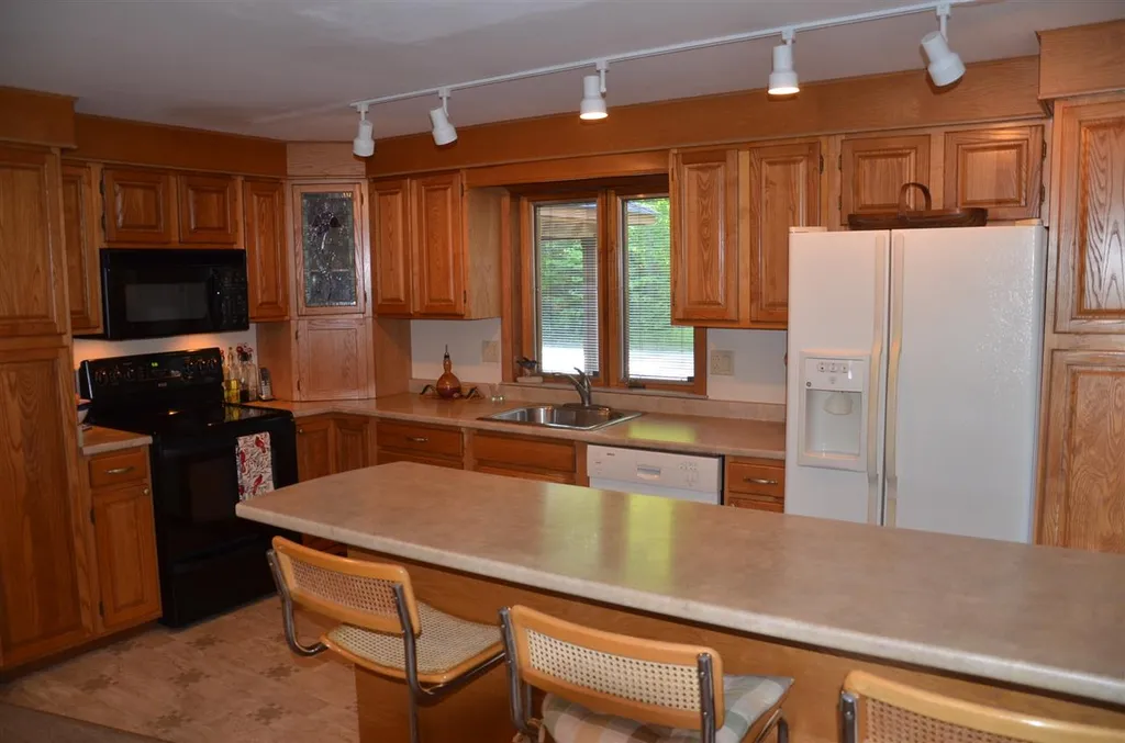 58 Old Clubhouse Lane Bridgewater NH 03222