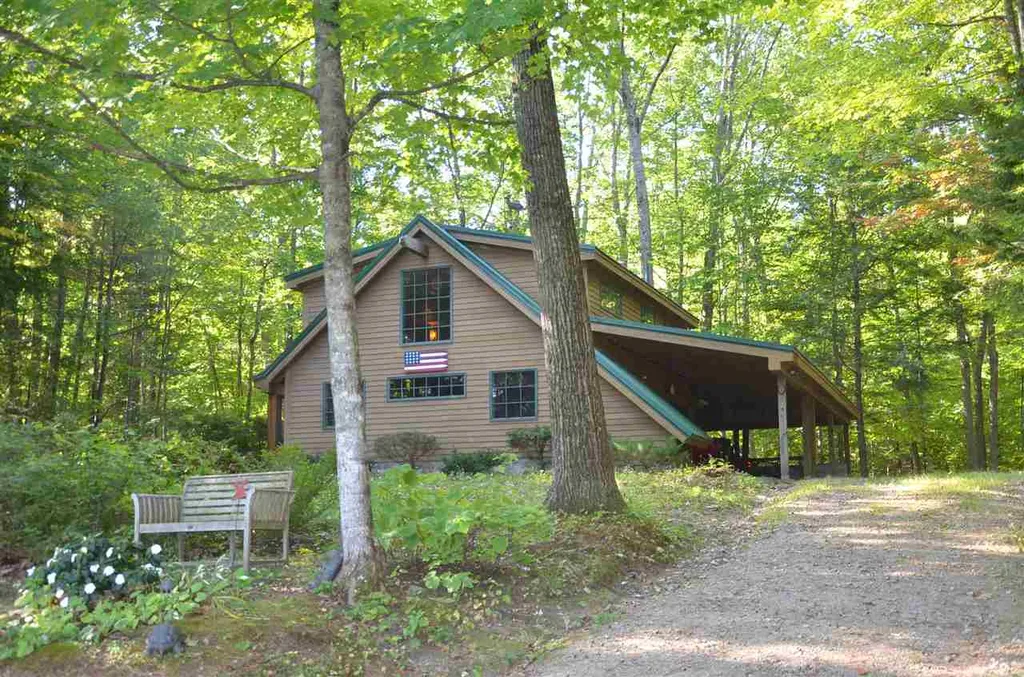 58 Old Clubhouse Lane Bridgewater NH 03222