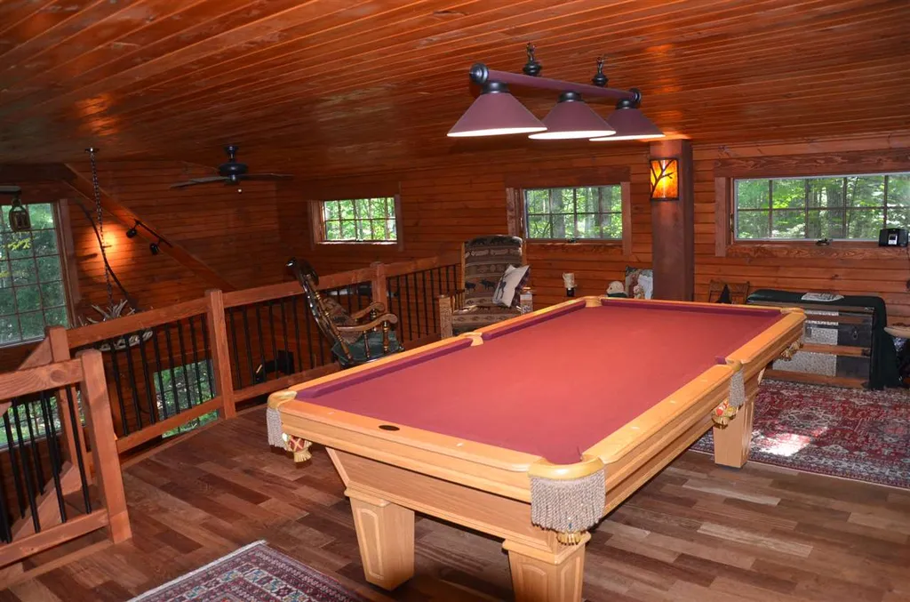 58 Old Clubhouse Lane Bridgewater NH 03222
