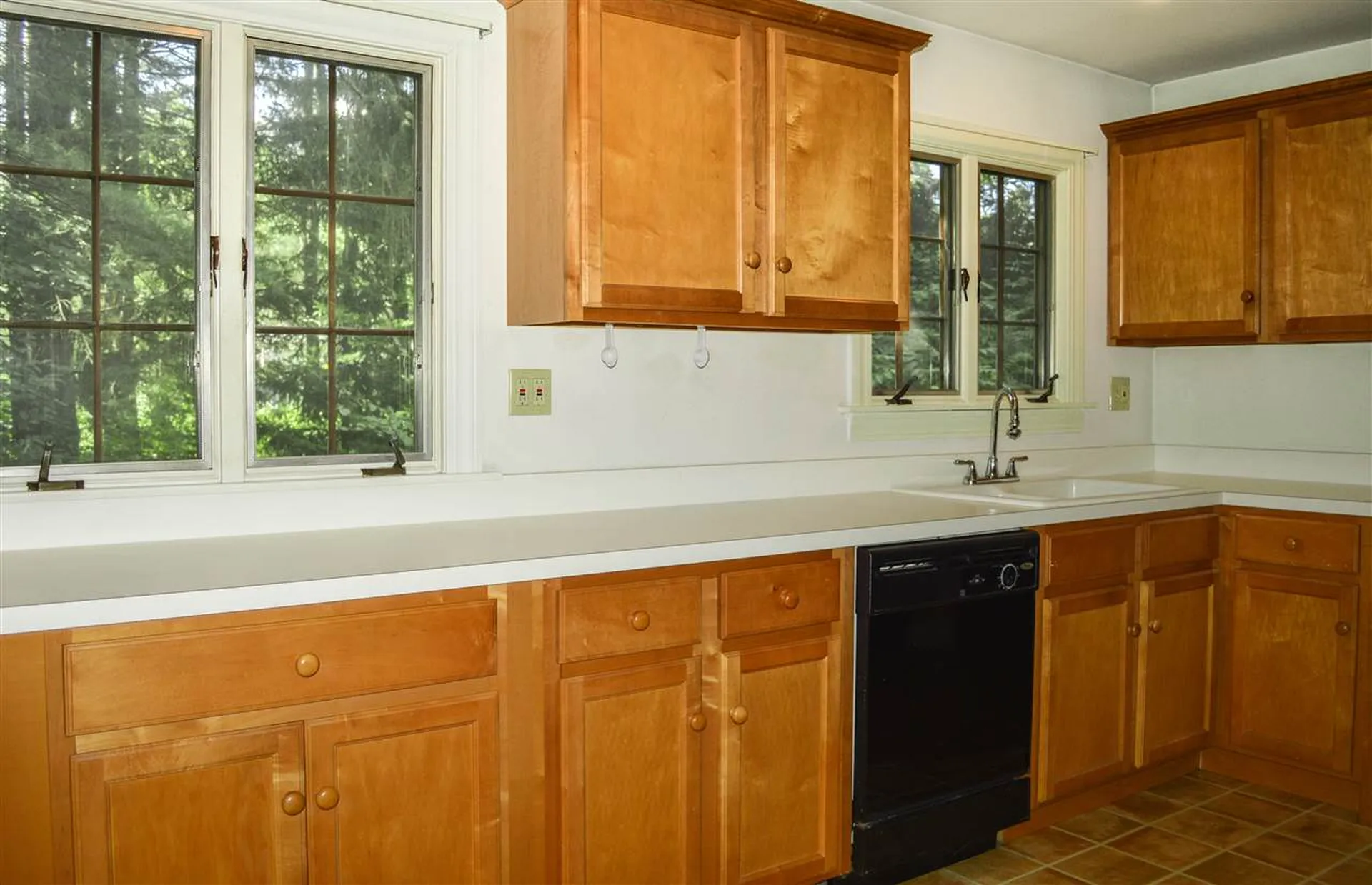 15 Crescent Street Keene NH 03431