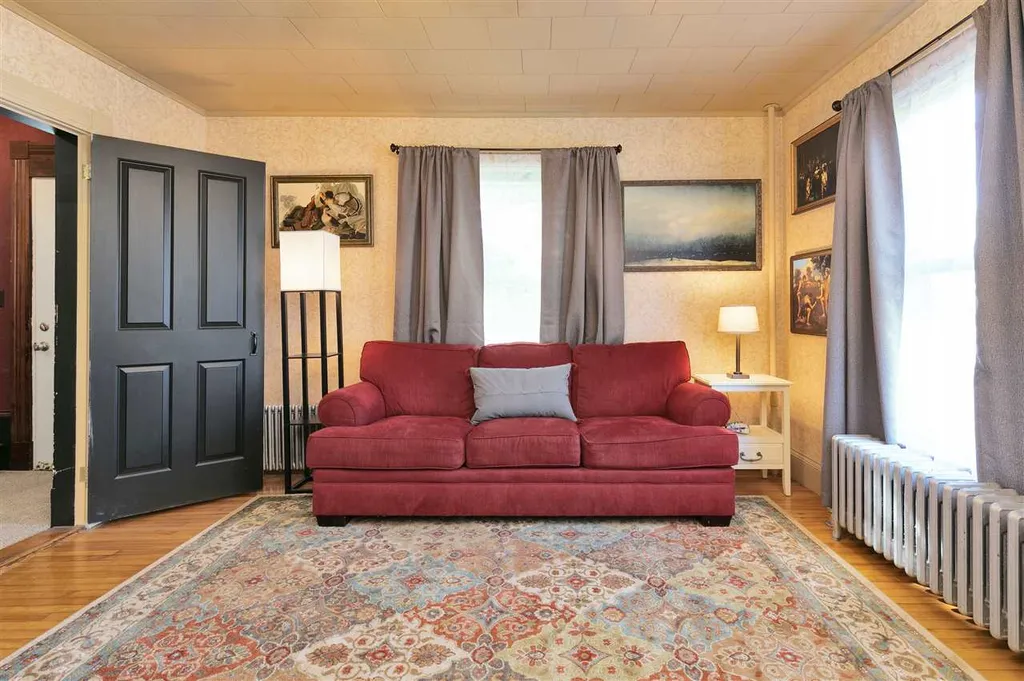 16 Cofran Avenue Northfield NH 03276