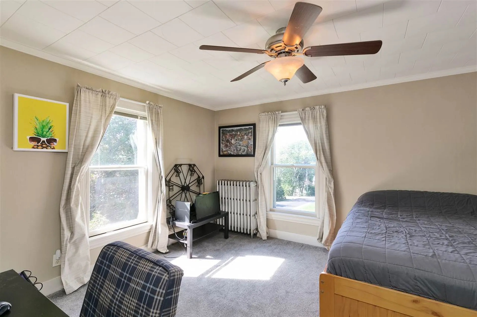 16 Cofran Avenue Northfield NH 03276