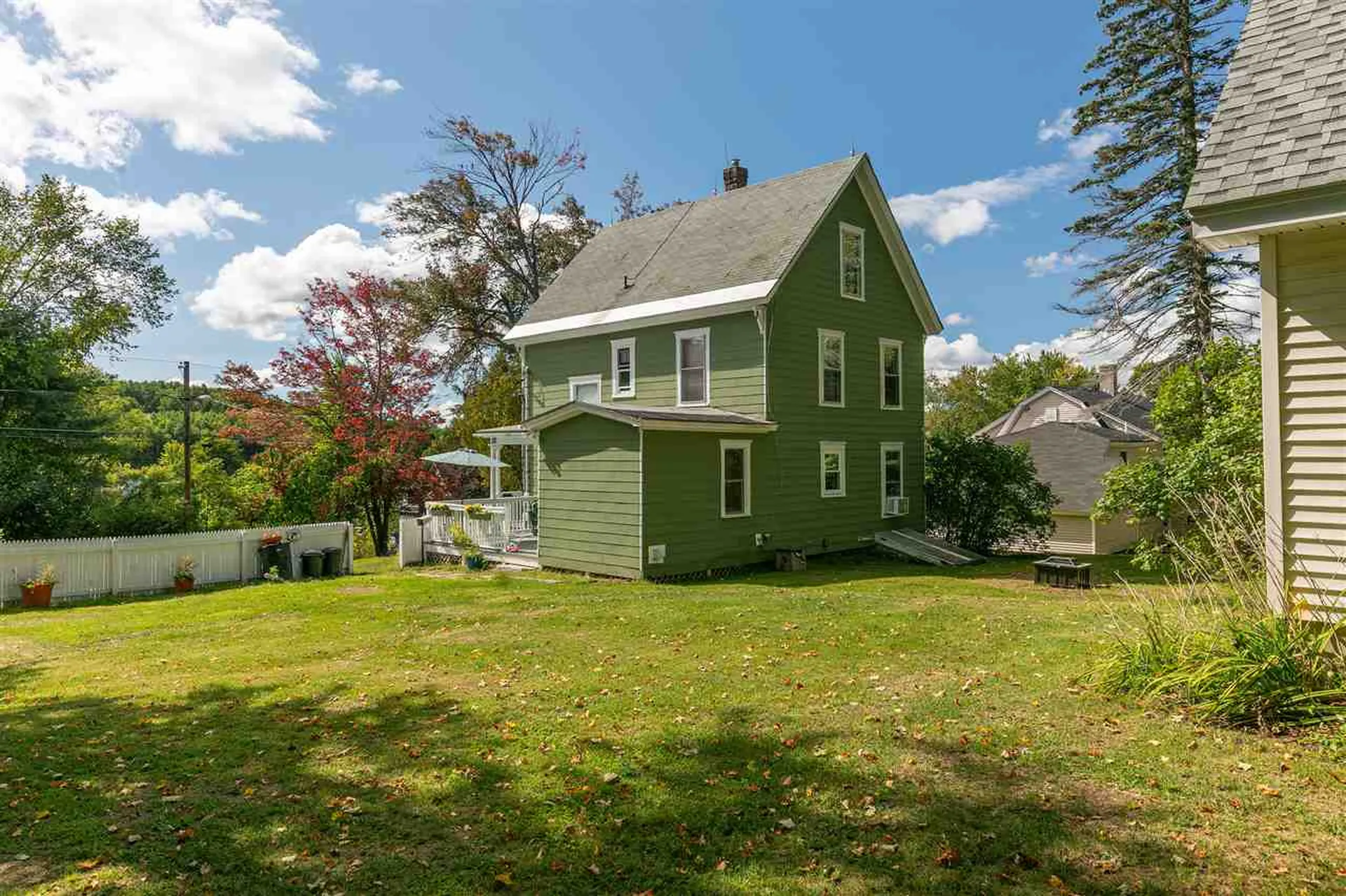 16 Cofran Avenue Northfield NH 03276