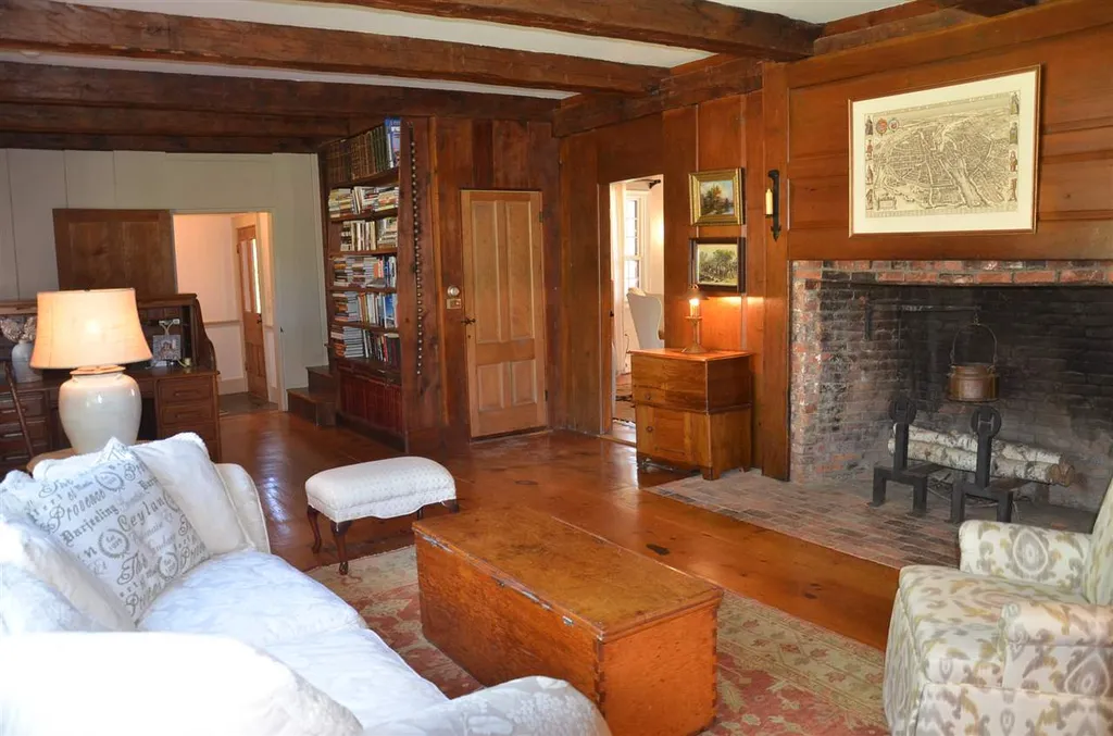 74 Bartlett Road Barnstead NH 03225