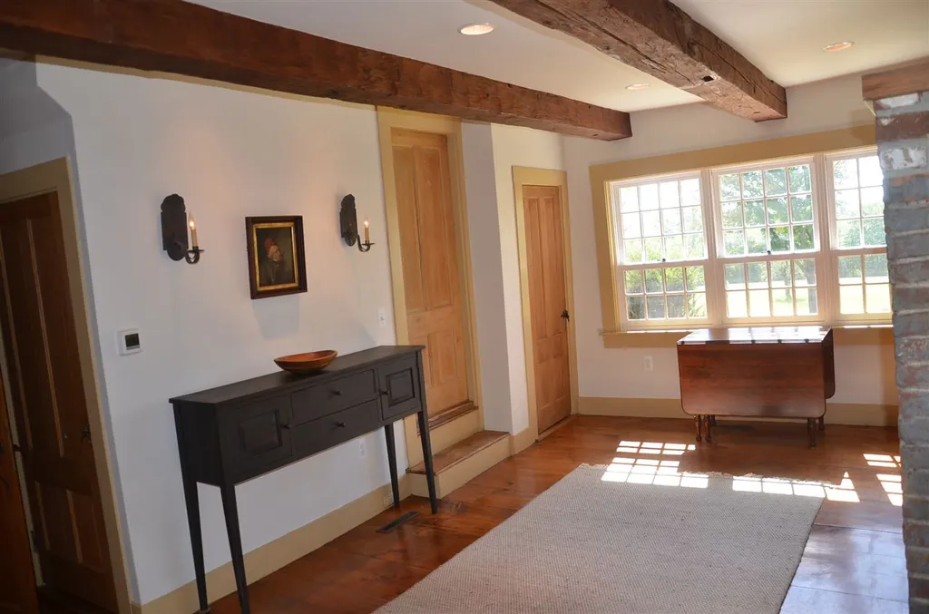 74 Bartlett Road Barnstead NH 03225