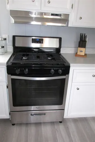 31 B Street Seabrook NH 03874