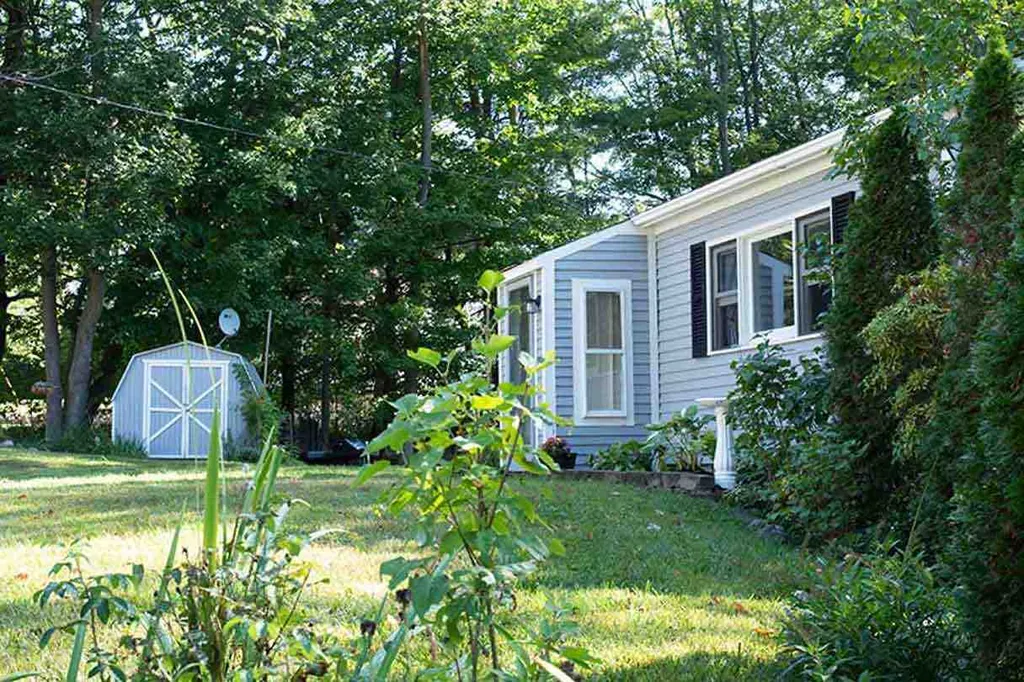 38 Hillcrest Road Jaffrey NH 03452