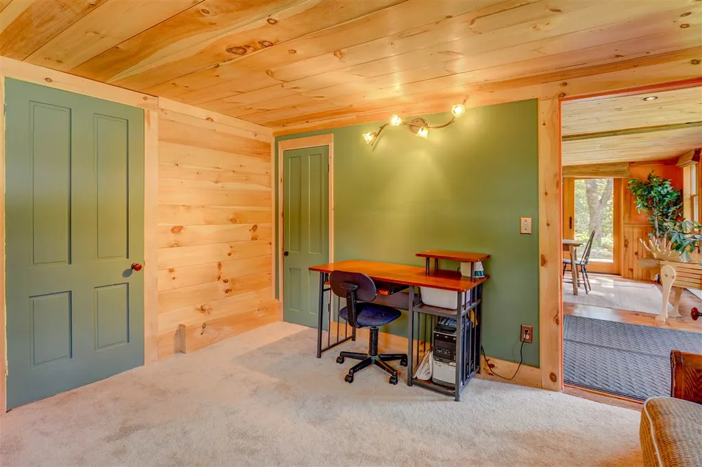 1401 Quincy Road Rumney NH 03266