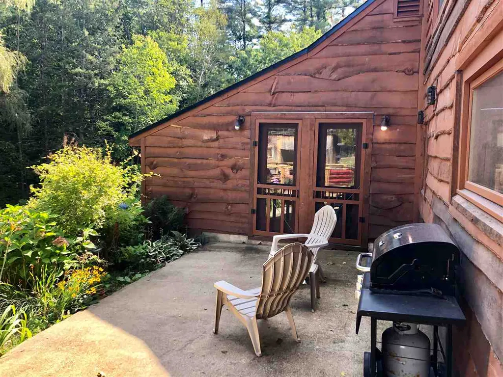 1401 Quincy Road Rumney NH 03266