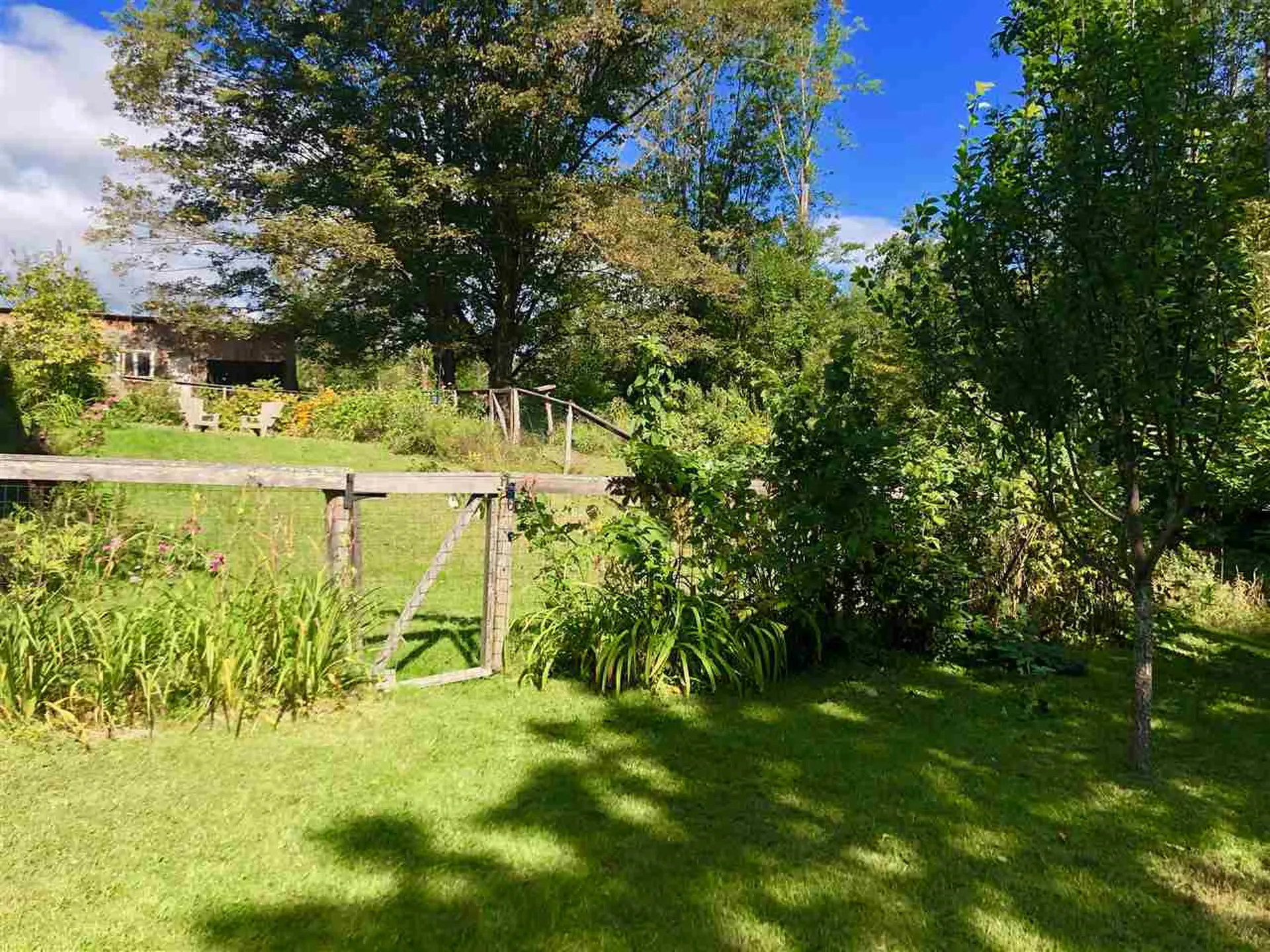 1401 Quincy Road Rumney NH 03266