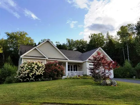 29 Legacy Lane Peterborough NH 03458